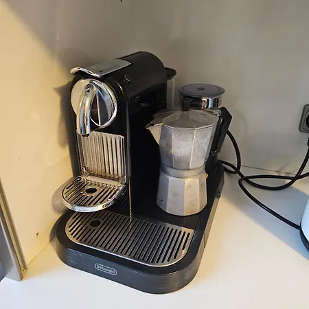 Uebernachten Sie Im Wunderschoenen Weiden קלן